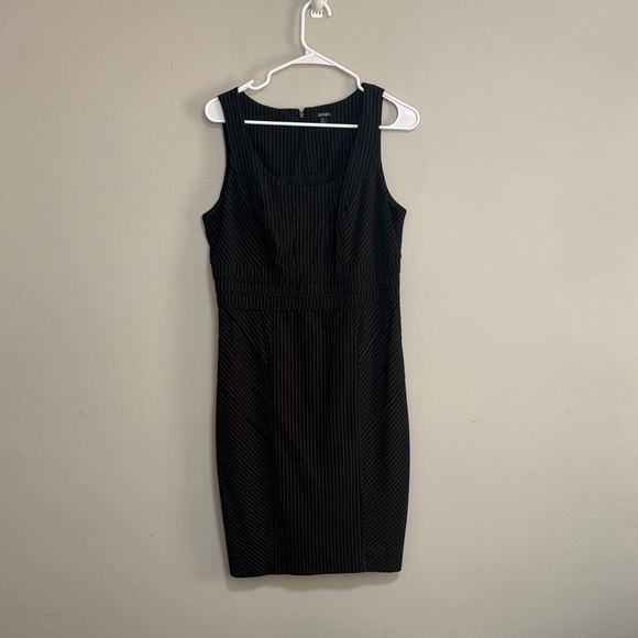 XOXO Black Pinstripe Mini Dress - Picture 6 of 9